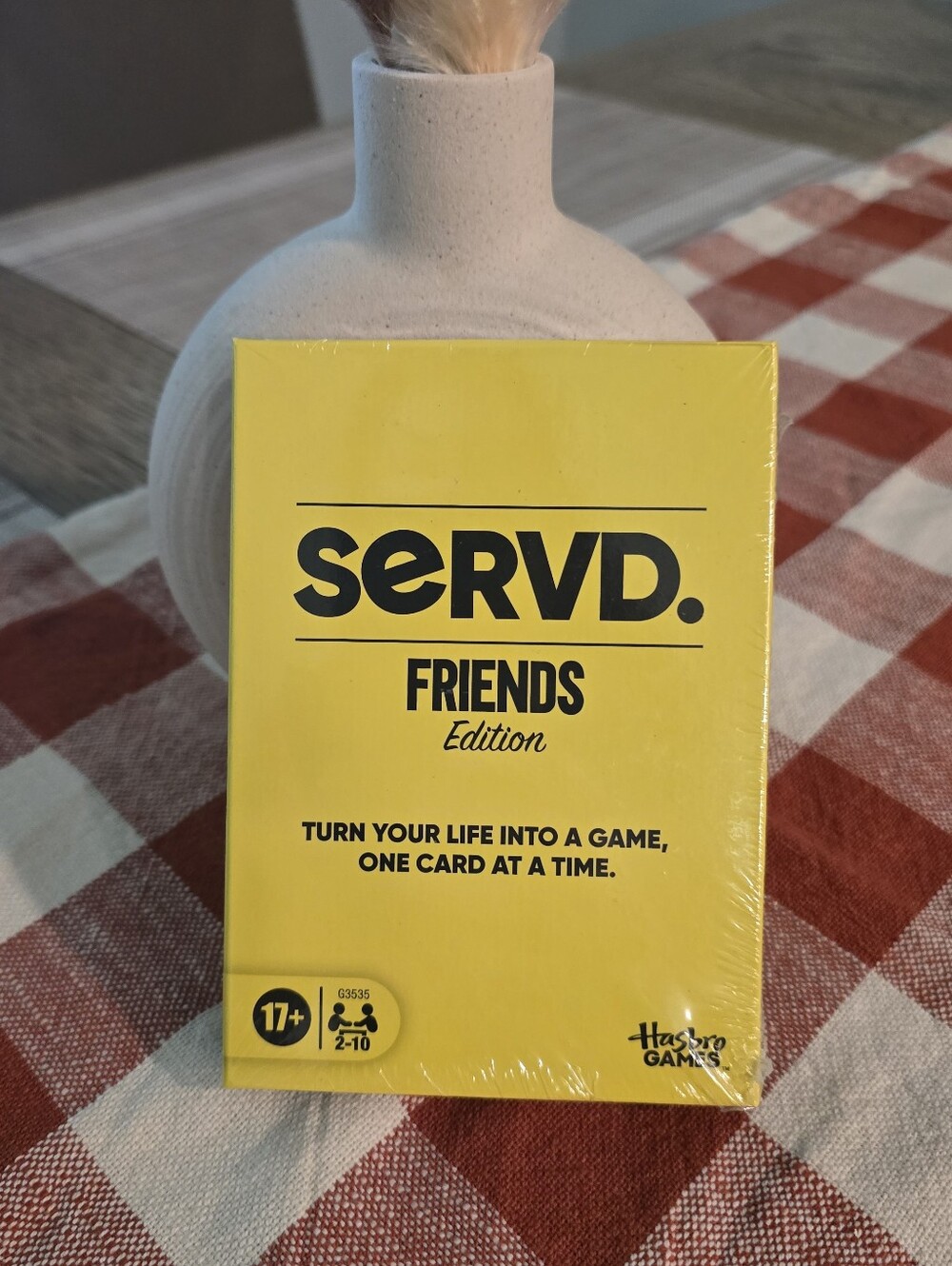 Hasbro SERVD Friends Edition Party Adults Card Game. New